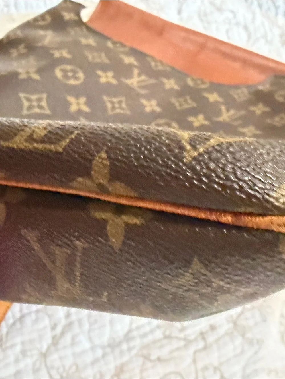 Louis Vuitton iconic louis